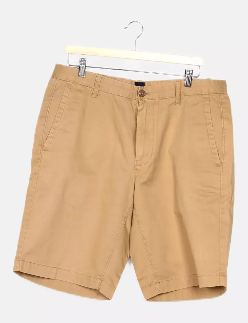 GAP Bermuda beige básica